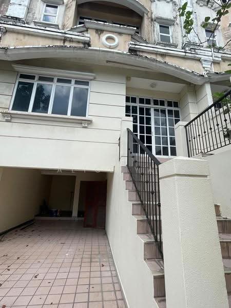 Teck Hiang Gardens, Toh Tuck Road, Clementi Park / Upper Bukit Timah, 5 Bedrooms, 3,000 sqft, Terraced House For Rent, by Alice Yap, 500267603 - Exterior - PropertyGuru.com.sg