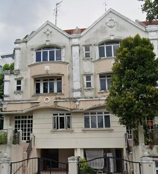 Teck Hiang Gardens, Toh Tuck Road, Clementi Park / Upper Bukit Timah, 5 Bedrooms, 3,000 sqft, Terraced House For Rent, by Alice Yap, 500267603 - Exterior - PropertyGuru.com.sg