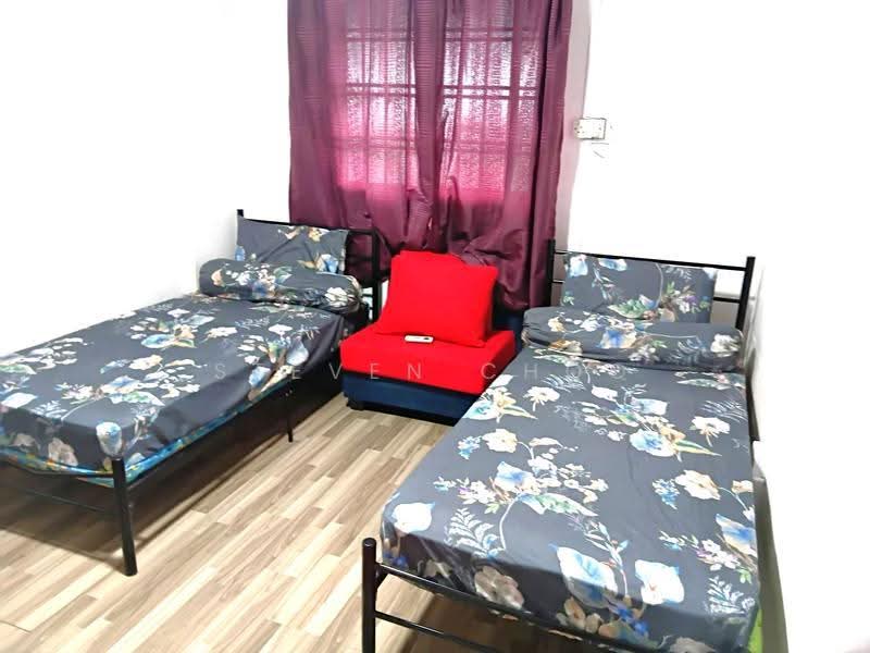 113 Yishun Ring Road, 113 Yishun Ring Road, Sembawang / Yishun, Room Rental, 120 sqft, HDB Flat For Rent, by Steven Choo, 500267627 - Bedroom - PropertyGuru.com.sg