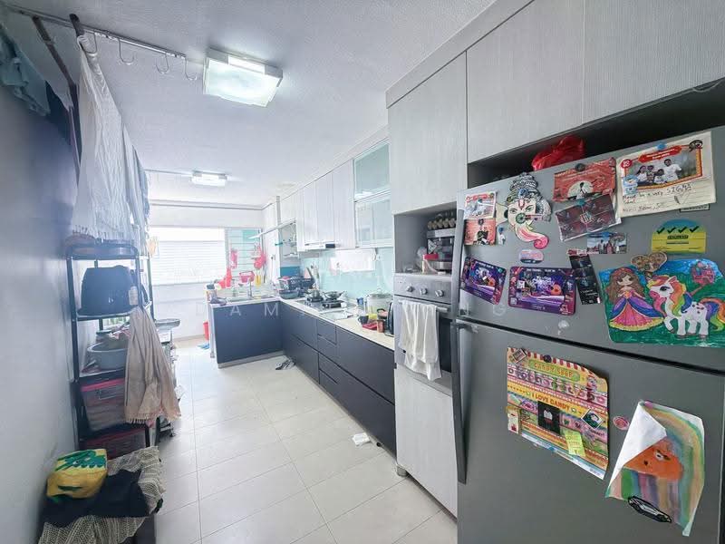 143 Serangoon North Avenue 1, 143 Serangoon North Avenue 1, Hougang / Punggol / Sengkang, 3 Bedrooms, 1,313 sqft, HDB Flat For Rent, by Damien Ong, 500267639 - Kitchen - PropertyGuru.com.sg
