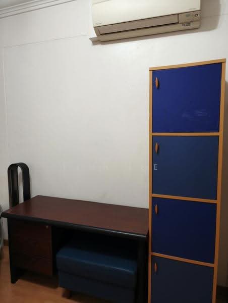 260B Sengkang East Way, 260B Sengkang East Way, Hougang / Punggol / Sengkang, Room Rental, 100 sqft, HDB Flat For Rent, by Lynn Lee, 500267642 - Study - PropertyGuru.com.sg