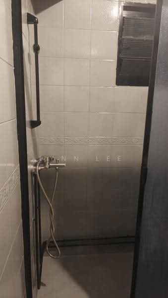 260B Sengkang East Way, 260B Sengkang East Way, Hougang / Punggol / Sengkang, Room Rental, 100 sqft, HDB Flat For Rent, by Lynn Lee, 500267642 - Bathroom - PropertyGuru.com.sg