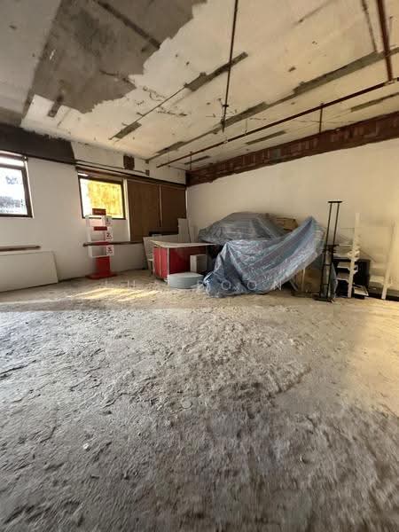 Peninsula Plaza, 111 North Bridge Road, City Hall / Clarke Quay, 2,454 sqft, Other Retail For Sale, by Lua Boon Kiat, 500267644 - Interior - CommercialGuru.com.sg