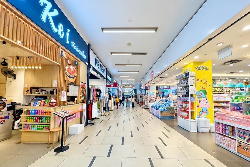★ Grade A Office For Sale ★ Next to MRT | with Wet Pantry, Paya Lebar, Eunos / Geylang / Paya Lebar, 1,044 sqft, Office For Sale, by Jane Toh, 500267649 - Corridor - CommercialGuru.com.sg