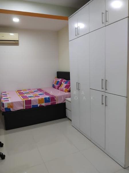 Pasir Panjang Road, Pasir Panjang road, Buona Vista / West Coast / Clementi New Town, Room Rental, 109 sqft, Corner Terrace For Rent, by Hajara Beevi Oak, 500267650 - PropertyGuru.com.sg