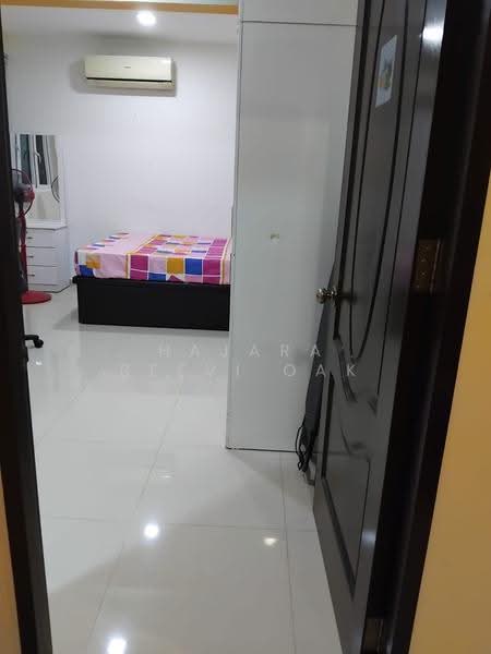 Pasir Panjang Road, Pasir Panjang road, Buona Vista / West Coast / Clementi New Town, Room Rental, 109 sqft, Corner Terrace For Rent, by Hajara Beevi Oak, 500267650 - Bedroom - PropertyGuru.com.sg