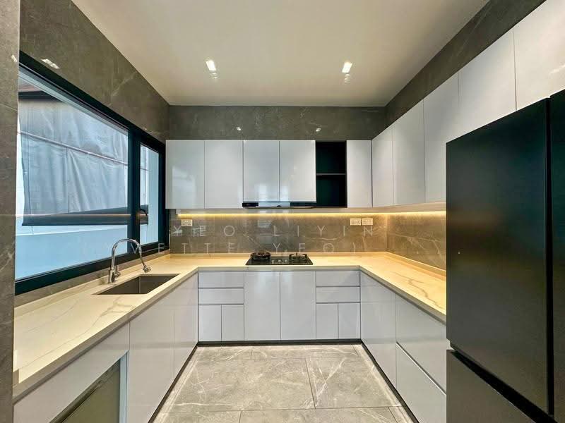 ★ GIANT ★ District 28 Semi-Detached Home at Seletar Hills Estate, Seletar Road, Jalan Jarak, Jalan Ketumbit, Seletar / Yio Chu Kang, 6 Bedrooms, 5,255 sqft, Semi-Detached House For Sale, by Yeo LiYin (Yvette Yeo) 杨丽颖, 500267661 - Kitchen - PropertyGuru.com.sg