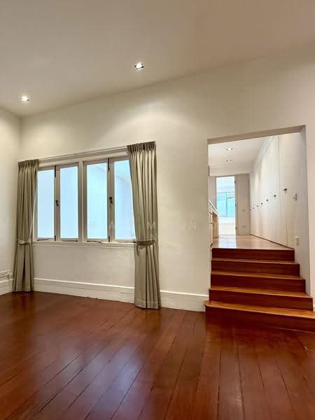 Cairnhill Road, Cairnhill Road 229703, Orchard / River Valley, 5 Bedrooms, 4,200 sqft, Conservation House For Rent, by Raymond Ang, 500267674 - PropertyGuru.com.sg