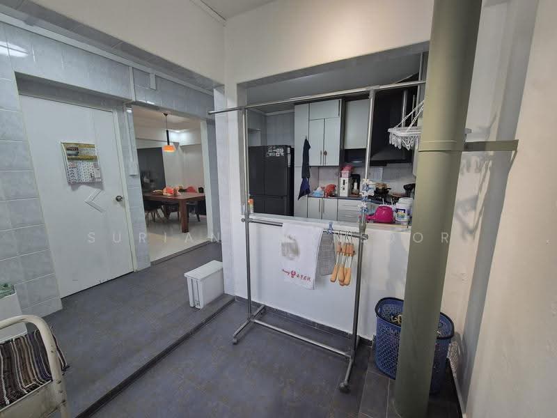 836 Woodlands Street 83, 836 Woodlands Street 83, Admiralty / Woodlands, 3 Bedrooms, 1,302 sqft, HDB Flat For Rent, by Suriani Mansoor, 500267675 - Kitchen - PropertyGuru.com.sg