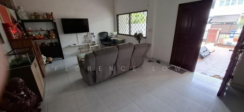 Pemimpin Place, Pemimpin Place, Ang Mo Kio / Bishan / Thomson, 4 Bedrooms, 2,200 sqft, Terraced House For Rent, by Florence Low, 500267676 - PropertyGuru.com.sg