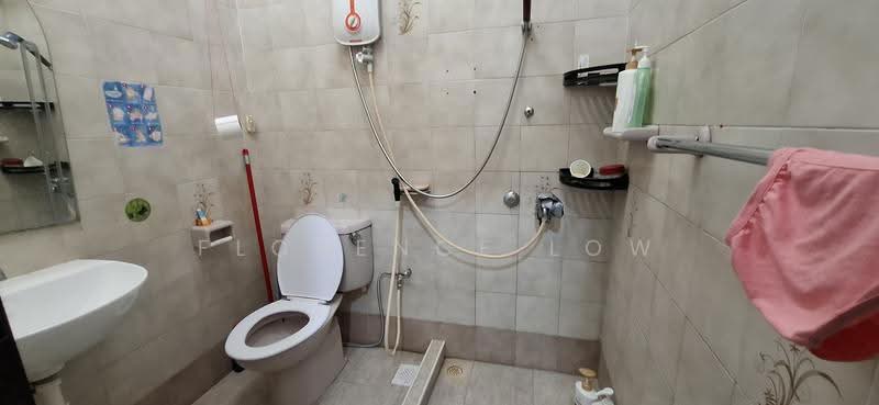 Pemimpin Place, Pemimpin Place, Ang Mo Kio / Bishan / Thomson, 4 Bedrooms, 2,200 sqft, Terraced House For Rent, by Florence Low, 500267676 - PropertyGuru.com.sg