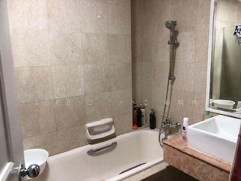 Oleander Towers, 911 Lorong 1 Toa Payoh, Balestier / Toa Payoh, 2 Bedrooms, 861 sqft, Apartment For Rent, by Serene Pang 彭雪香, 500267678 - Bathroom - PropertyGuru.com.sg