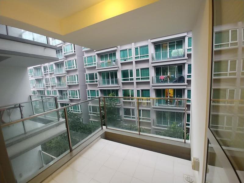8 @ Mount Sophia, 8 Mount Sophia, Orchard / River Valley, 2 Bedrooms, 1,033 sqft, Condominium For Rent, by Jane Poh, 500267689 - Balcony - PropertyGuru.com.sg