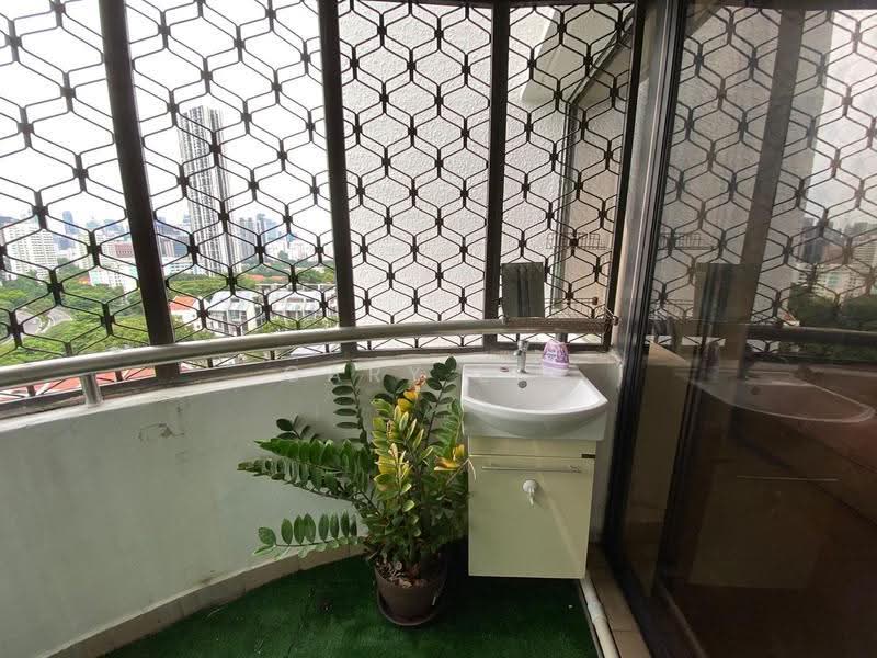 Teresa Ville, 1001 Lower Delta Road, Harbourfront / Telok Blangah, Room Rental, 200 sqft, Condominium For Rent, by Gary Lee, 500267692 - Balcony - PropertyGuru.com.sg