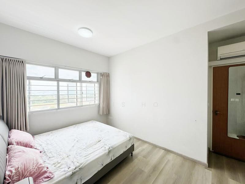 152A Bedok South Road, 152A Bedok South Road, Bedok / Upper East Coast, 3 Bedrooms, 1,001 sqft, HDB Flat For Sale, by Lewis Ho, 500267698 - Bedroom - PropertyGuru.com.sg