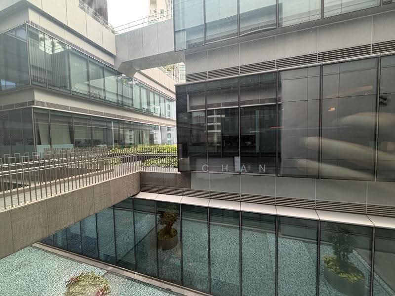 Novena Specialist Center, 8 Sinaran Drive, Newton / Novena, 797 sqft, Medical For Sale, by Nick Chan, 500267704 - Exterior - CommercialGuru.com.sg