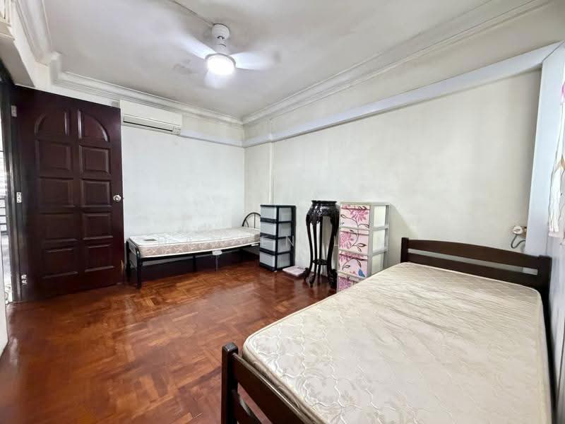 119 Potong Pasir Avenue 1, 119 Potong Pasir Avenue 1, Macpherson / Potong Pasir, 2 Bedrooms, 721 sqft, HDB Flat For Rent, by Damien Lim, 500267710 - Bedroom - PropertyGuru.com.sg