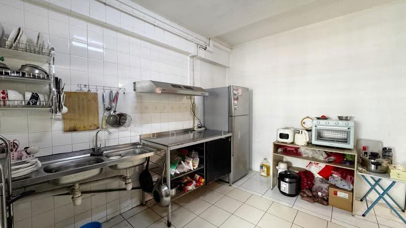 748 Pasir Ris Street 71, 748 Pasir Ris Street 71, Pasir Ris / Tampines, 3 Bedrooms, 1,130 sqft, HDB Flat For Sale, by Judy Liu, 500267711 - Kitchen - PropertyGuru.com.sg