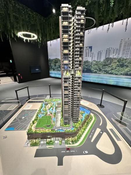 J'den, 2 Jurong East Central 1, Boon Lay / Jurong / Tuas, 2 Bedrooms, 624 sqft, Condominium For Sale, by Zee Chia, 500267729 - PropertyGuru.com.sg