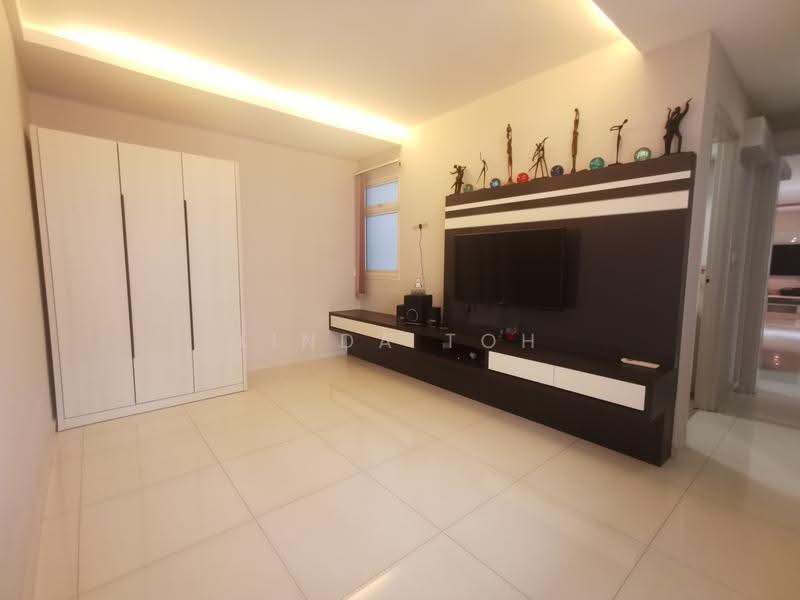 3C Upper Boon Keng Road, 3C Upper Boon Keng Road, Eunos / Geylang / Paya Lebar, 3 Bedrooms, 969 sqft, HDB Flat For Sale, by Linda Toh, 500267730 - Master Bedroom - PropertyGuru.com.sg