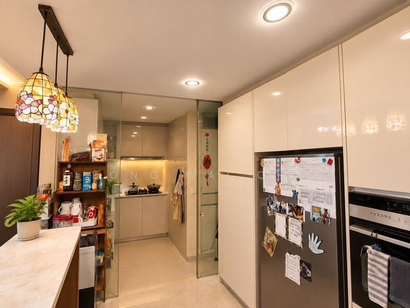 Lakeville, 11 Jurong Lake Link, Boon Lay / Jurong / Tuas, 5 Bedrooms, 1,862 sqft, Condominium For Rent, by Leong Wai Chee, 500267732 - Kitchen - PropertyGuru.com.sg