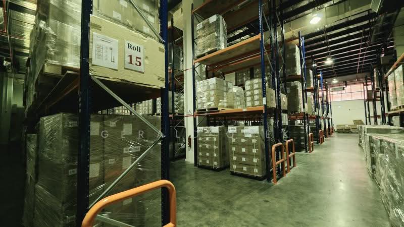 4 clementi loop, Buona Vista / West Coast / Clementi New Town, 23,043 sqft, Warehouse For Rent, by Gerald Quek, 500267748 - Interior - CommercialGuru.com.sg