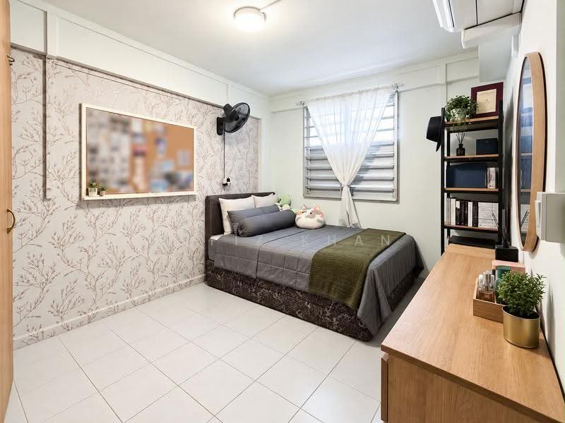176 Boon Lay Drive, 176 Boon Lay Drive, Boon Lay / Jurong / Tuas, 2 Bedrooms, 635 sqft, HDB Flat For Sale, by Hafiz Khan, 500267762 - Bedroom - PropertyGuru.com.sg