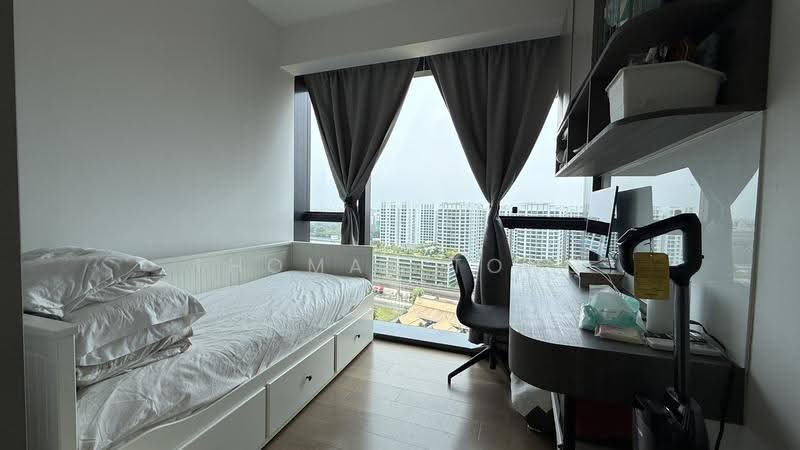Parc Esta, 822 Sims Avenue, Eunos / Geylang / Paya Lebar, 3 Bedrooms, 904 sqft, Condominium For Sale, by Thomas Tong, 500267763 - Bedroom - PropertyGuru.com.sg