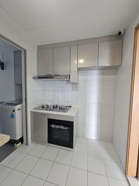 Starville, 68 Lengkong Tiga, Eunos / Geylang / Paya Lebar, 3 Bedrooms, 1,238 sqft, Condominium For Rent, by Janelle Ho, 500267778 - Kitchen - PropertyGuru.com.sg