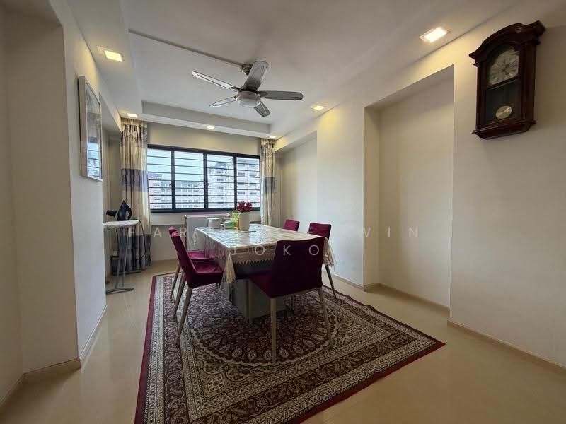 193 Pasir Ris Street 12, 193 Pasir Ris Street 12, Pasir Ris / Tampines, 3 Bedrooms, 1,356 sqft, HDB Flat For Sale, by Farhan Erwin Joko, 500267781 - Dining Room - PropertyGuru.com.sg