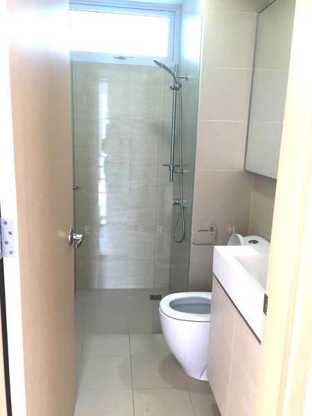 Waterview, 91 Tampines Avenue 1, Pasir Ris / Tampines, 2 Bedrooms, 786 sqft, Condominium For Rent, by Jesper Loh, 500267782 - Bathroom - PropertyGuru.com.sg