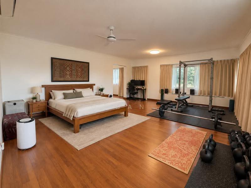 Beechwood Grove, Beechwood grove, Admiralty / Woodlands, 6 Bedrooms, 7,500 sqft, Bungalow House For Sale, by Jordan ., 500267802 - BR 5 with Ensuite Bathroom (3rd Floor) - PropertyGuru.com.sg