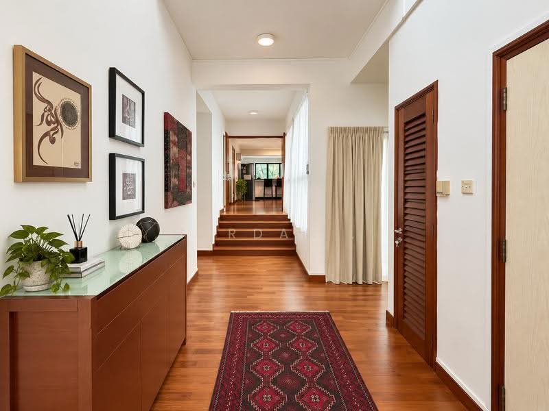 Beechwood Grove, Beechwood grove, Admiralty / Woodlands, 6 Bedrooms, 7,500 sqft, Bungalow House For Sale, by Jordan ., 500267802 - Entryway - PropertyGuru.com.sg
