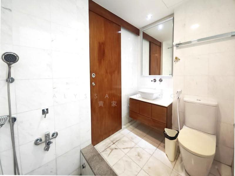 The Lakeshore, 31 Jurong West Street 41, Boon Lay / Jurong / Tuas, Room Rental, 100 sqft, Condominium For Rent, by Alyssa Huang 黄家敏, 500267804 - Bathroom - PropertyGuru.com.sg