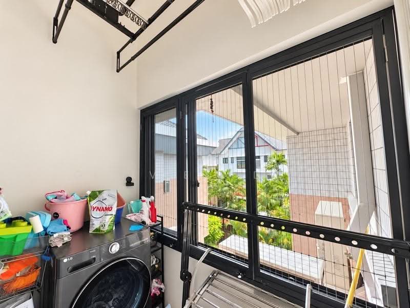 Highland Condominium, 99B Highland Road, Hougang / Punggol / Sengkang, 3 Bedrooms, 1,517 sqft, Condominium For Sale, by Genevieve Dong, 500267814 - PropertyGuru.com.sg