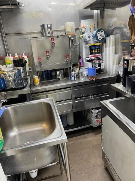 14 Clementi Road, Buona Vista / West Coast / Clementi New Town, 2,000 sqft, Food & Beverage For Rent, by Ong Poh Wei Lestin 王博威, 500267815 - Kitchen - CommercialGuru.com.sg