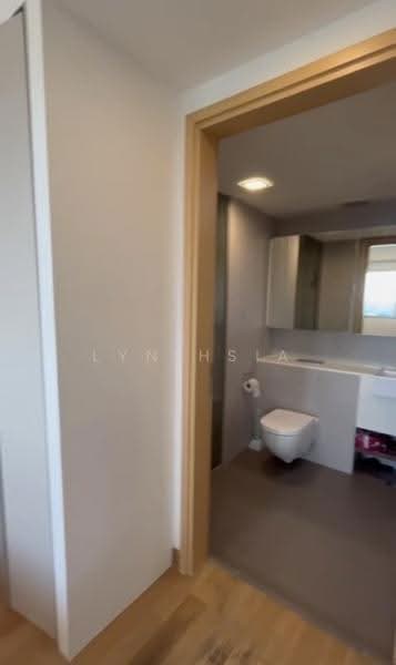 Eight Riversuites, 2 Whampoa East, Balestier / Toa Payoh, 1 Bedroom, 441 sqft, Condominium For Rent, by Lyn Hsia, 500267819 - Bathroom - PropertyGuru.com.sg