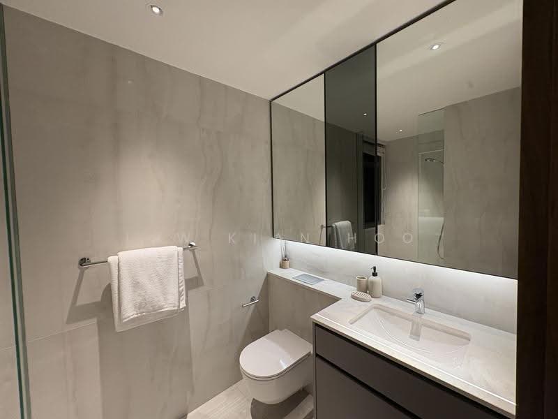 The Continuum, 1-8 Thiam Siew Avenue, East Coast / Marine Parade, 3 Bedrooms, 1,087 sqft, Condominium For Sale, by Low Kian Hoo, 500267828 - Bathroom - PropertyGuru.com.sg