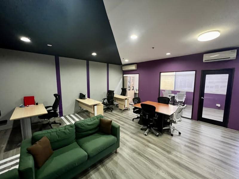 Wcega Tower, 21 Bukit Batok Crescent, Dairy Farm / Bukit Panjang / Choa Chu Kang, 969 sqft, Light Industrial (B1) For Sale, by Kal R, 500267830 - Interior - CommercialGuru.com.sg