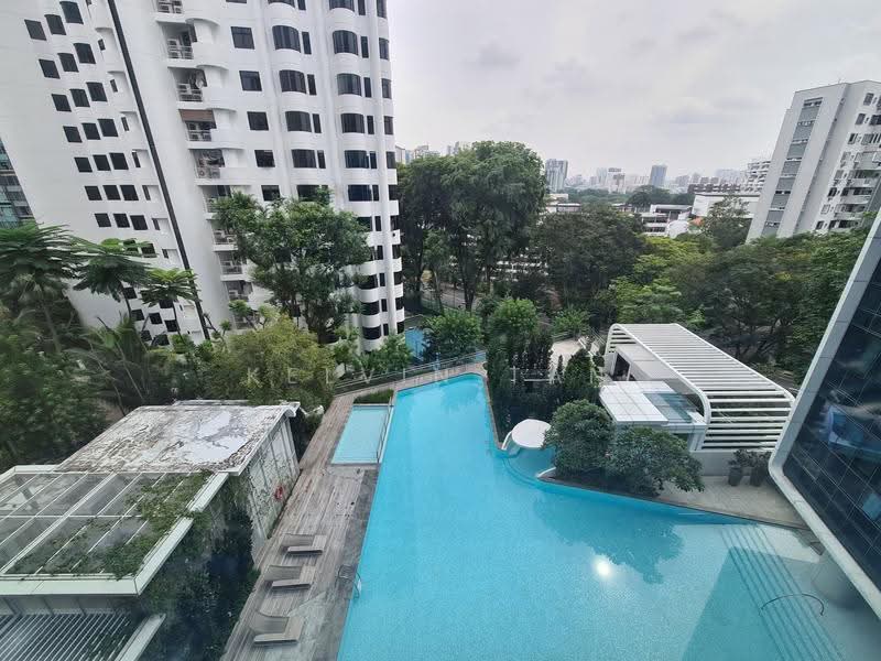 Alba, 8 Cairnhill Rise, Orchard / River Valley, 4 Bedrooms, 2,304 sqft, Condominium For Rent, by Kelvin Tan, 500267836 - Exterior - PropertyGuru.com.sg
