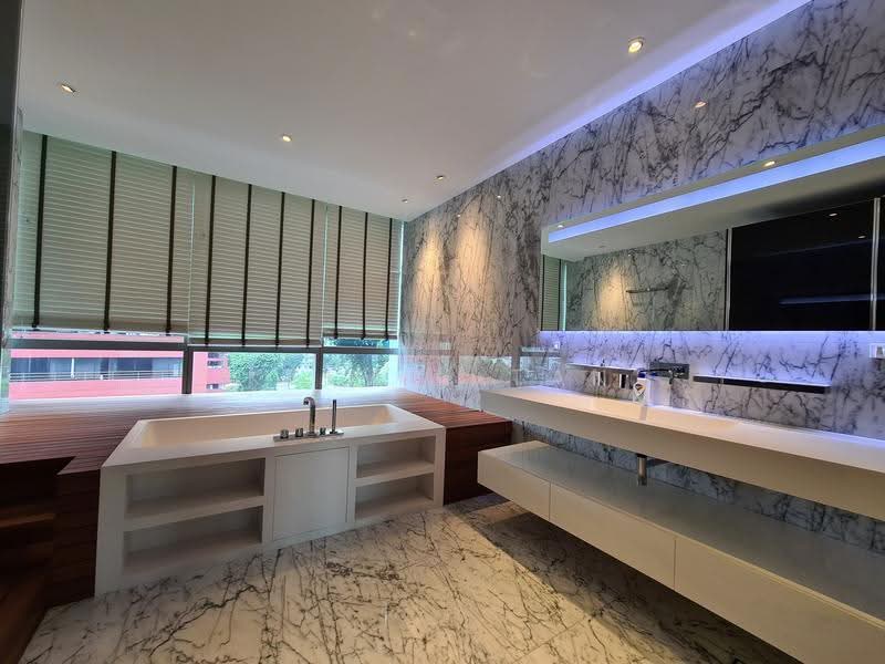 Alba, 8 Cairnhill Rise, Orchard / River Valley, 4 Bedrooms, 2,304 sqft, Condominium For Rent, by Kelvin Tan, 500267836 - Bathroom - PropertyGuru.com.sg