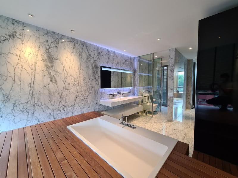 Alba, 8 Cairnhill Rise, Orchard / River Valley, 4 Bedrooms, 2,304 sqft, Condominium For Rent, by Kelvin Tan, 500267836 - Bathroom - PropertyGuru.com.sg