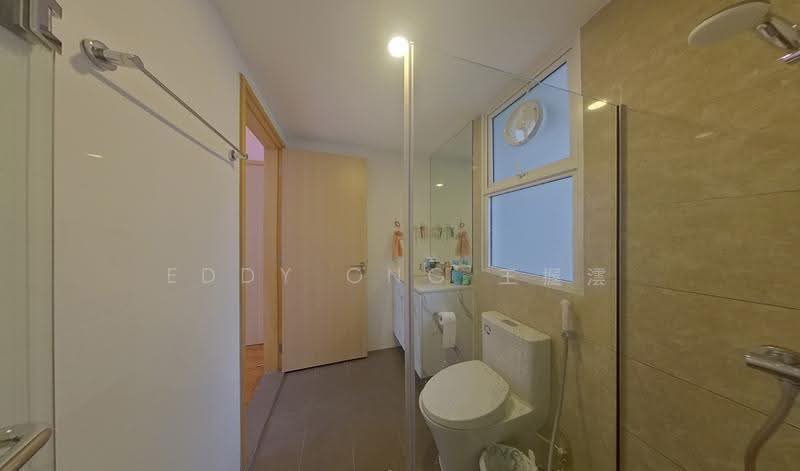 Forestville, 24 Woodlands Drive 16, Admiralty / Woodlands, 3 Bedrooms, 1,033 sqft, Condominium For Sale, by Eddy Ong 王握澐, 500267839 - Bathroom - PropertyGuru.com.sg