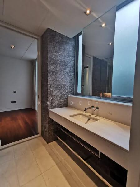 The Oliv @ Balmoral, 11C Balmoral Road, Tanglin / Holland / Bukit Timah, 4 Bedrooms, 3,337 sqft, Apartment For Rent, by Kat Boey, 500267845 - Bathroom - PropertyGuru.com.sg