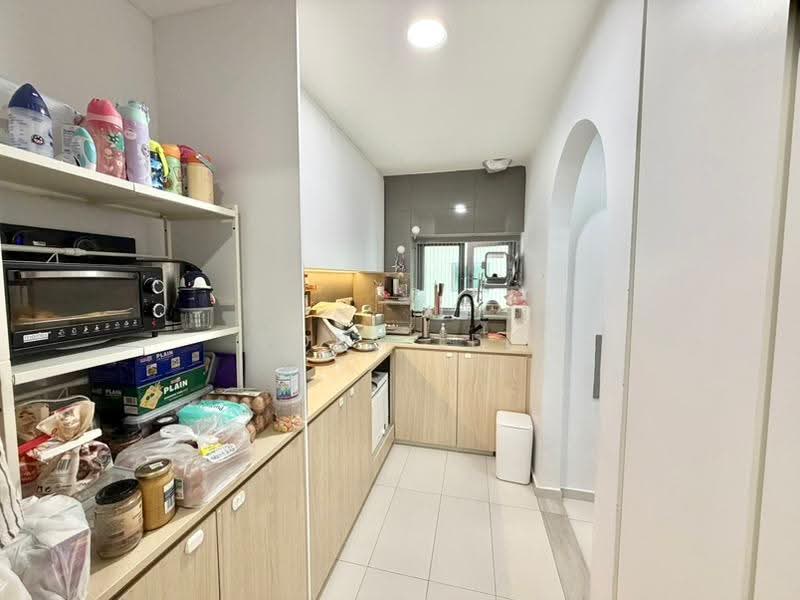 The Topiary, 13 Fernvale Lane, Seletar / Yio Chu Kang, 3 Bedrooms, 1,087 sqft, Condominium For Sale, by Tony Lee, 500267848 - Kitchen - PropertyGuru.com.sg