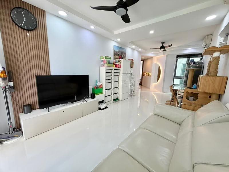 The Topiary, 13 Fernvale Lane, Seletar / Yio Chu Kang, 3 Bedrooms, 1,087 sqft, Condominium For Sale, by Tony Lee, 500267848 - Living Room - PropertyGuru.com.sg
