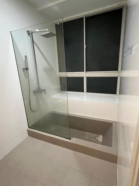 Kent Residences, 23 Kent Road, Farrer Park / Serangoon Rd, 1 Bedroom, 409 sqft, Condominium For Rent, by Vivien Wong, 500267851 - Bathroom - PropertyGuru.com.sg