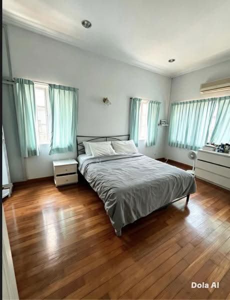 Eng Aun Park, Jalan Novena, Newton / Novena, 4 Bedrooms, 1,900 sqft, Corner Terrace For Sale, by Jenn Denz Law, 500267852 - PropertyGuru.com.sg