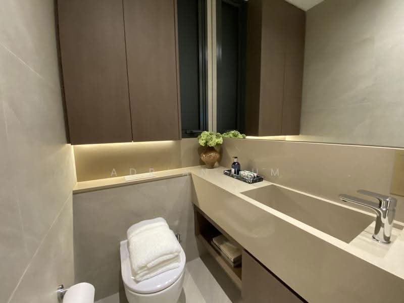 Amberwood at Holland, Tanglin / Holland / Bukit Timah, 5 Bedrooms, 1,561 sqft, Condominium For Sale, by Adrian Lum, 500267860 - Bathroom - PropertyGuru.com.sg