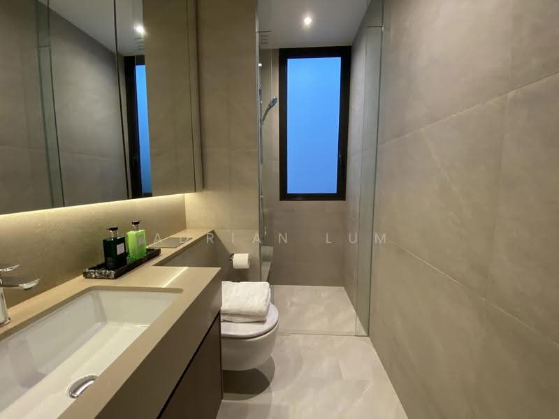 Amberwood at Holland, Tanglin / Holland / Bukit Timah, 5 Bedrooms, 1,561 sqft, Condominium For Sale, by Adrian Lum, 500267860 - Bathroom - PropertyGuru.com.sg